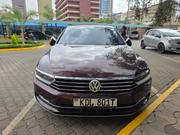 Volkswagen Passat 2016 Maroon for sale
