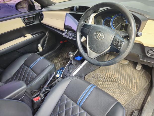 Toyota Corolla Fielder 2016 Black