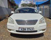 Toyota Premio 2004 White for sale