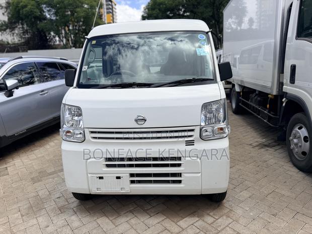 Nissan NV100 Clipper 2019 White