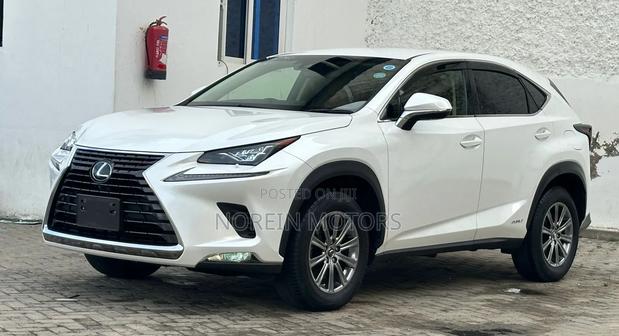 Lexus NX 2019 Off white