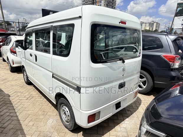 Suzuki Every Wagon 2019 White