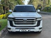 Toyota Land Cruiser 4.6 V8 ZX 2015 White for sale