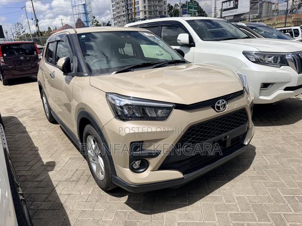 Toyota Raize 1.0 FWD 2020 Beige