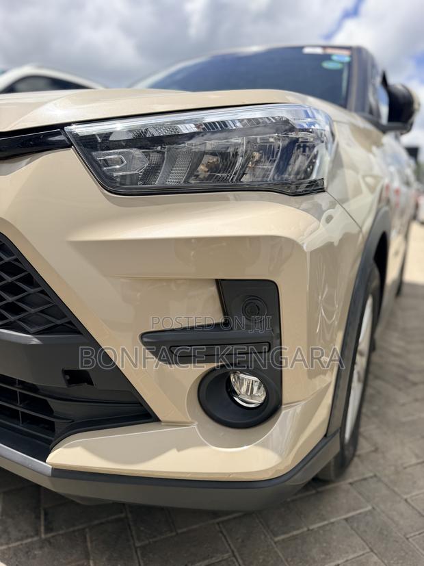 Toyota Raize 1.0 FWD 2020 Beige