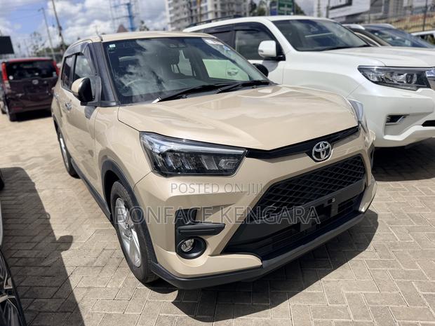 Toyota Raize 1.0 FWD 2020 Beige