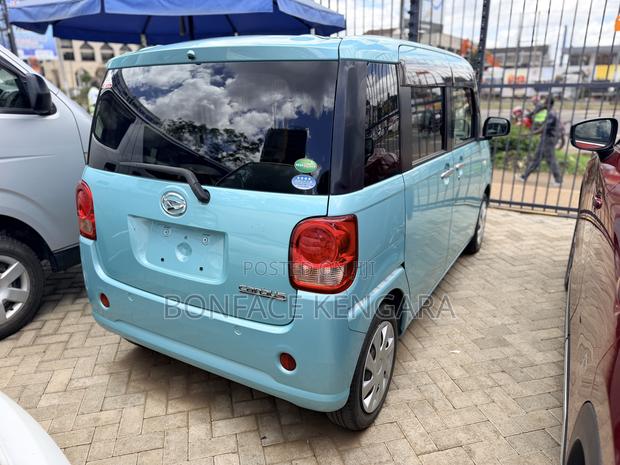 Daihatsu Move 2018 Blue