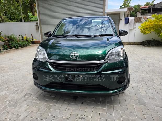 Toyota Passo 1.0 AWD 2020 Blue