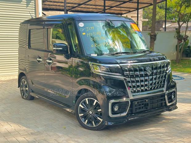Suzuki Spacia 660 AWD 2019 Black