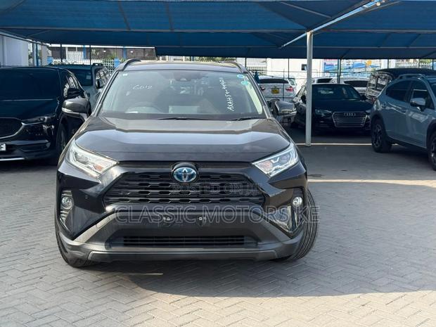Toyota RAV4 Hybrid 2020 Black