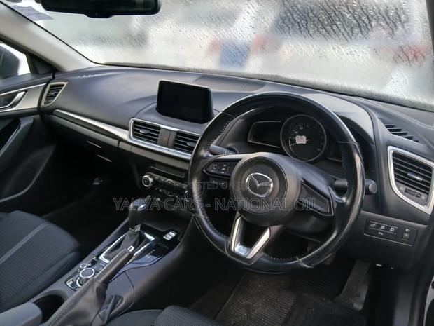 Mazda Axela 2018 White