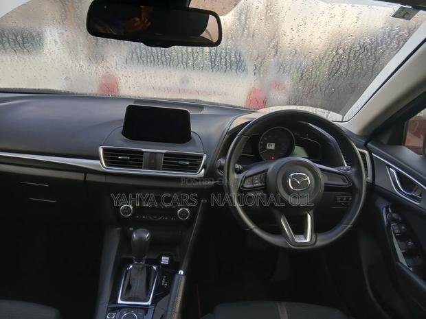 Mazda Axela 2019 Red