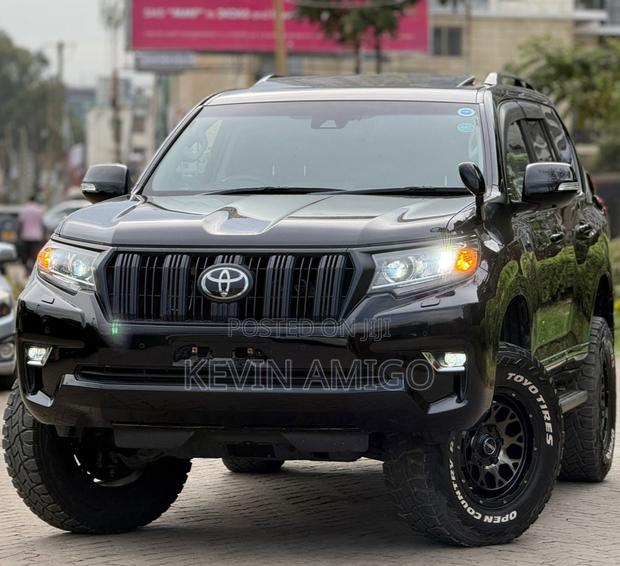 Toyota Land Cruiser Prado 2019 Black