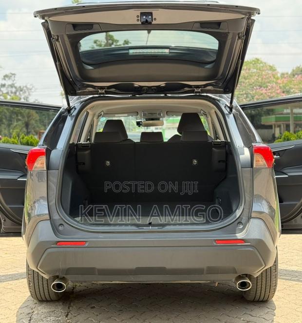 Toyota RAV4 2019 Gray