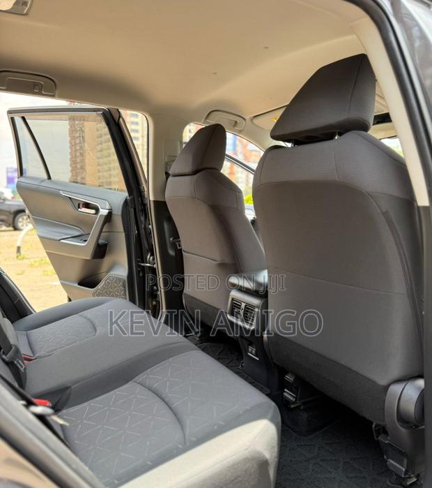 Toyota RAV4 2019 Gray