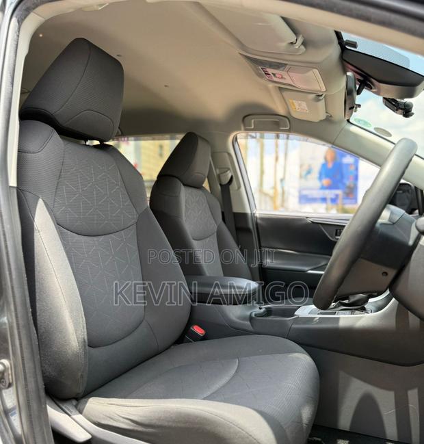 Toyota RAV4 2019 Gray