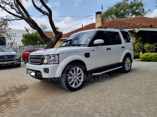 Land Rover Lr4 2015 White