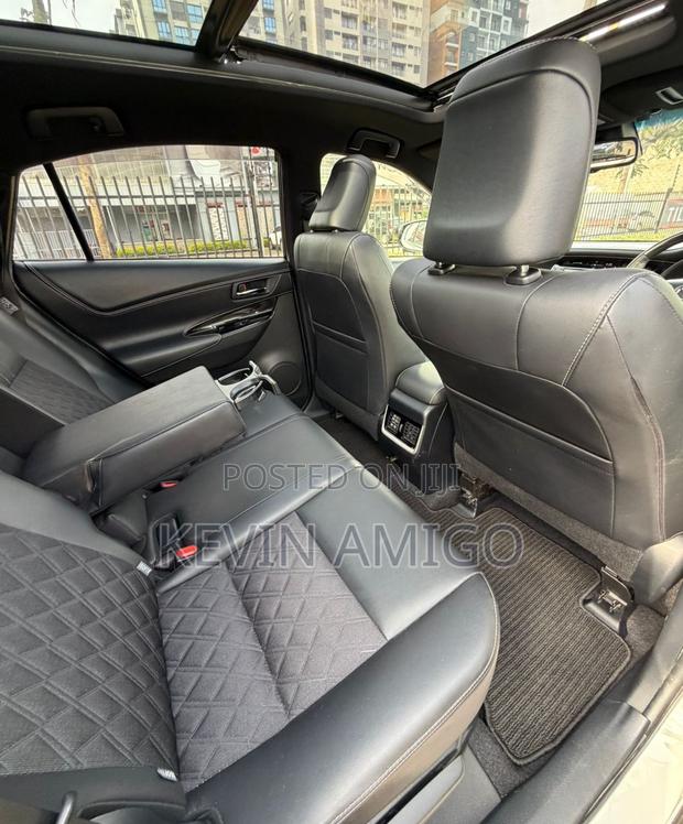 Toyota Harrier 2019