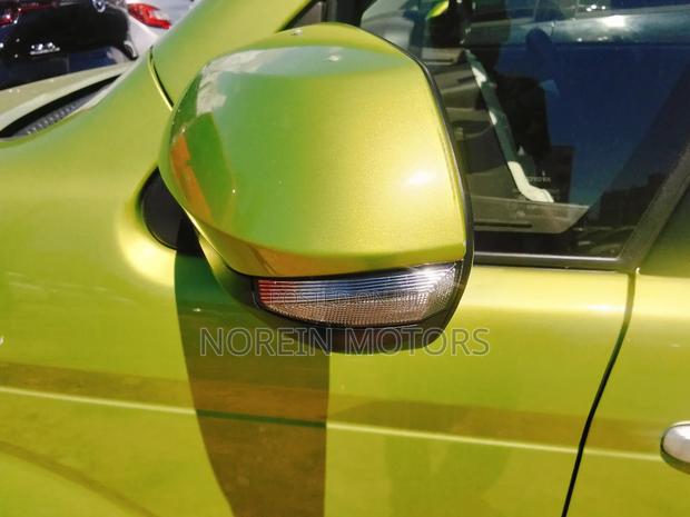 Toyota Spade 2017 Green