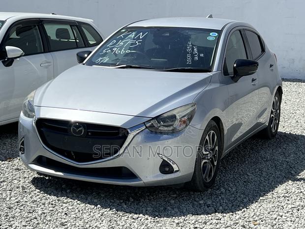 Mazda Demio 2019 Gray