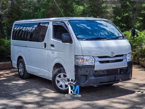 Toyota HiAce 2019 Beige