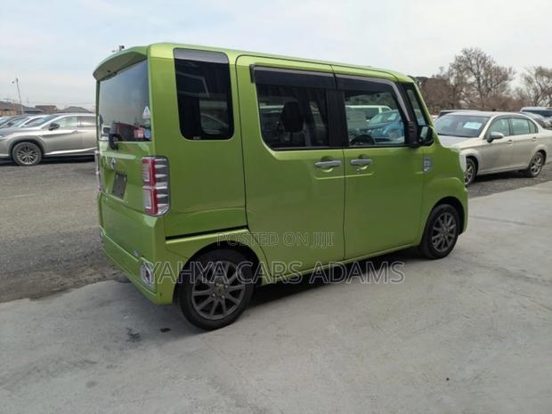 Toyota Pixis Mega 660 FWD 2019 Green