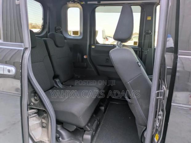 Toyota Pixis Mega 660 FWD 2019 Black