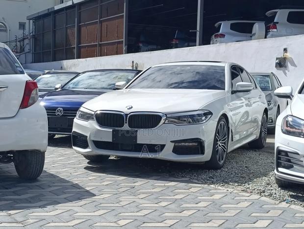 BMW 523i 2019 White