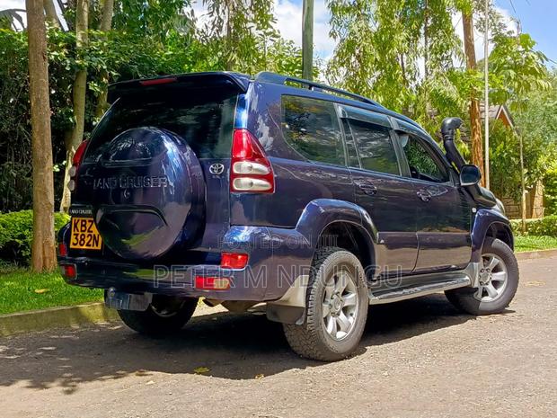 Toyota Land Cruiser 2007 Black