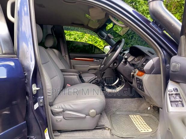 Toyota Land Cruiser 2007 Black