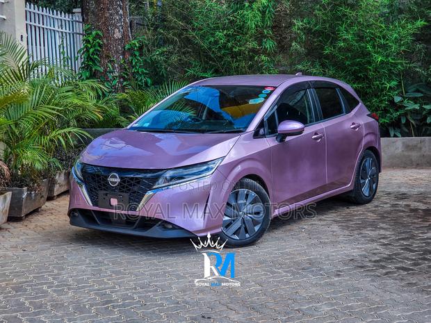 Nissan Note 1.2 Hybrid 2021 Pink
