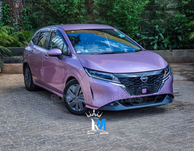 Nissan Note 1.2 Hybrid 2021 Pink