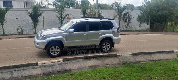 Toyota Land Cruiser Prado 2005 Silver
