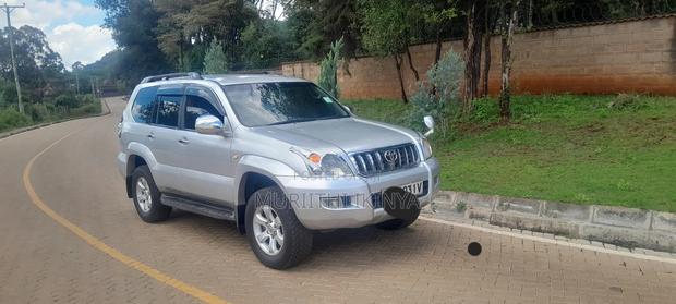 Toyota Land Cruiser Prado 2005 Silver
