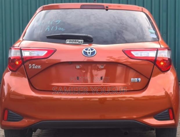 Toyota Vitz 2017 Orange