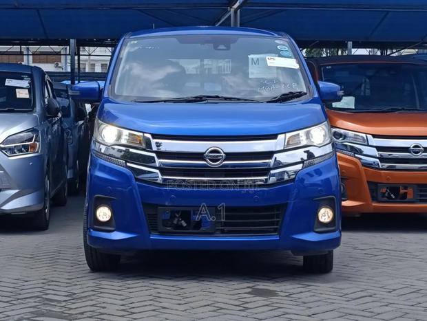 Nissan Dayz 2018 Blue