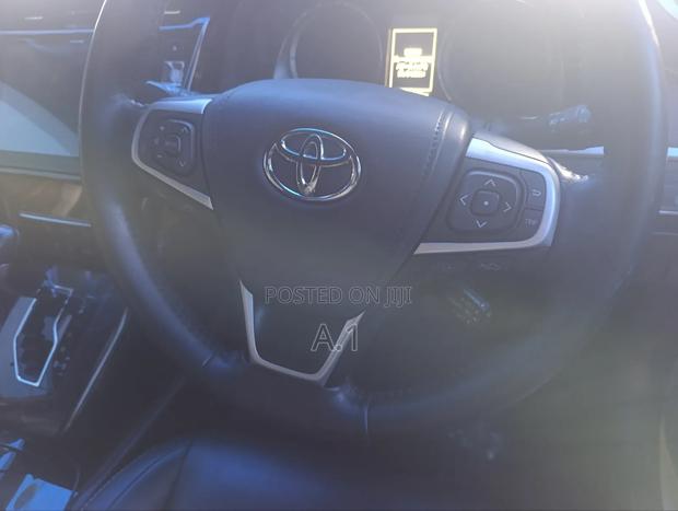 Toyota Harrier 2.5 Hybrid 4WD 2019 White