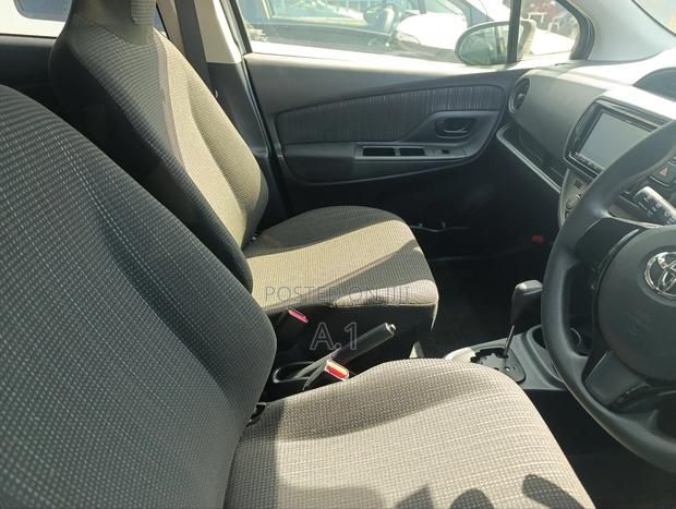 Toyota Vitz 1.5 FWD Hybrid 5dr 2019 Silver