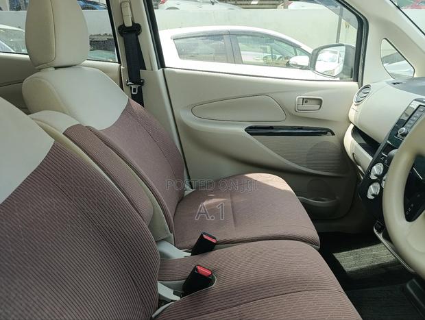 Mitsubishi EK Wagon 2018 Pearl