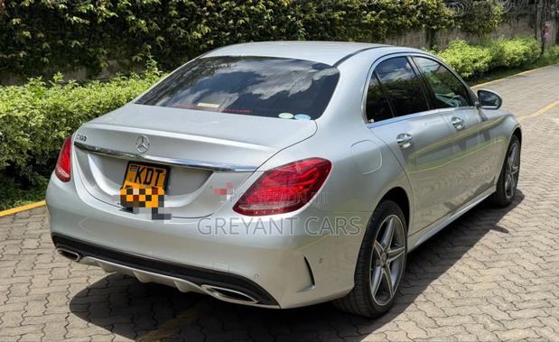 Mercedes-Benz C180 2018 Silver