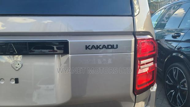 New Toyota Land Cruiser Prado 2.8 2025 Gray