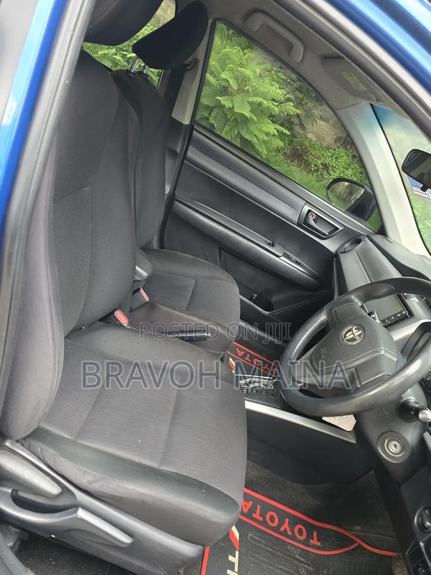 Toyota Corolla Fielder 1.5 Petrol FWD 2015 Blue