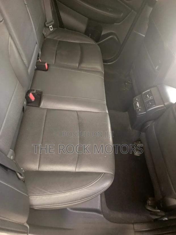 Subaru Outback 2018 Green