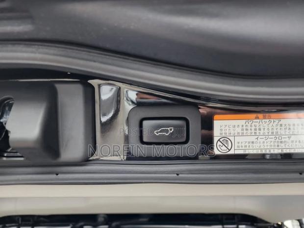 Lexus LX 2018 Black
