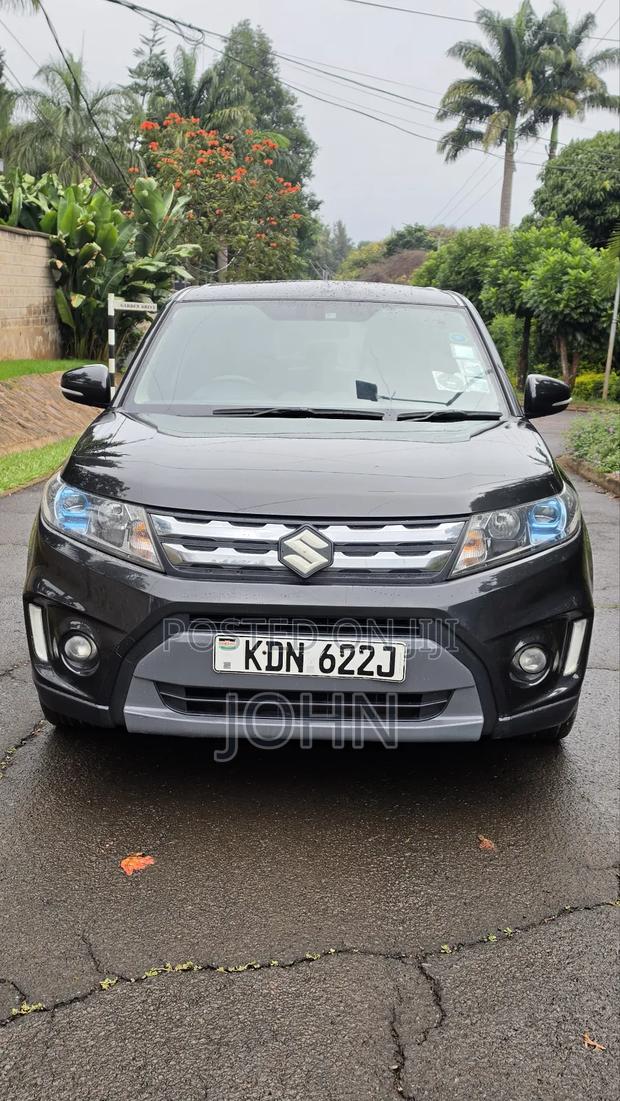 Suzuki Escudo 2016 Black