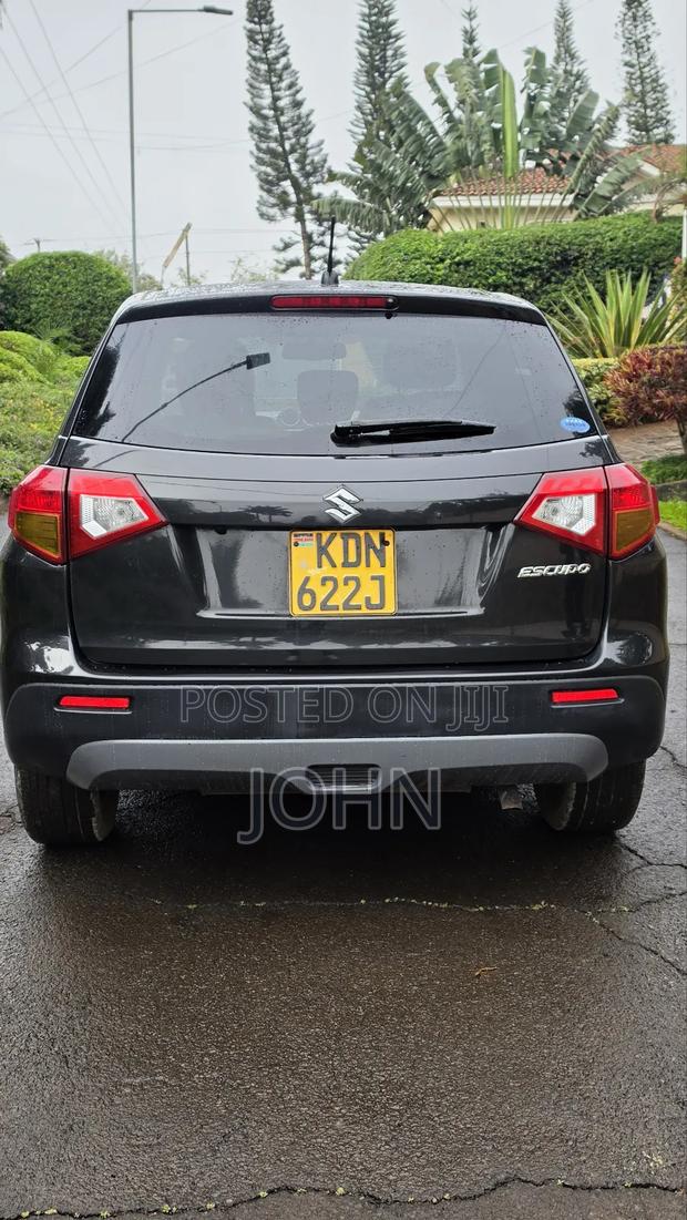 Suzuki Escudo 2016 Black