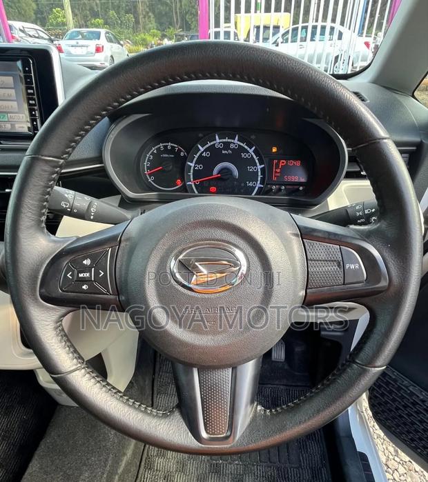 Daihatsu Move 2019 White