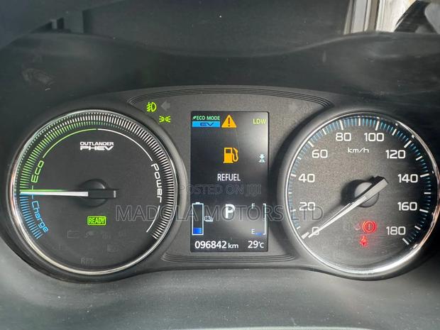 Mitsubishi Outlander 2.4 PHEV AWD 2017 Black