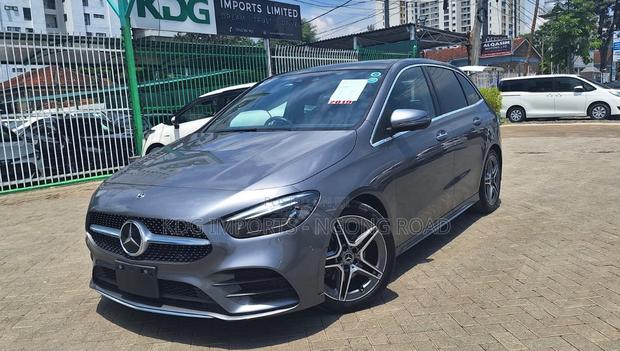 Mercedes-Benz B-Class 2019 Gray