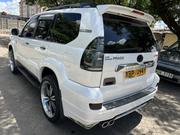 Toyota Land Cruiser Prado 2005 White for sale